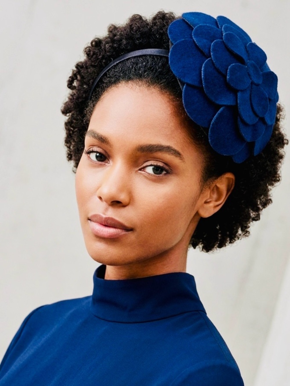 Artistry Floral Headband - Women's Fashion Accessory